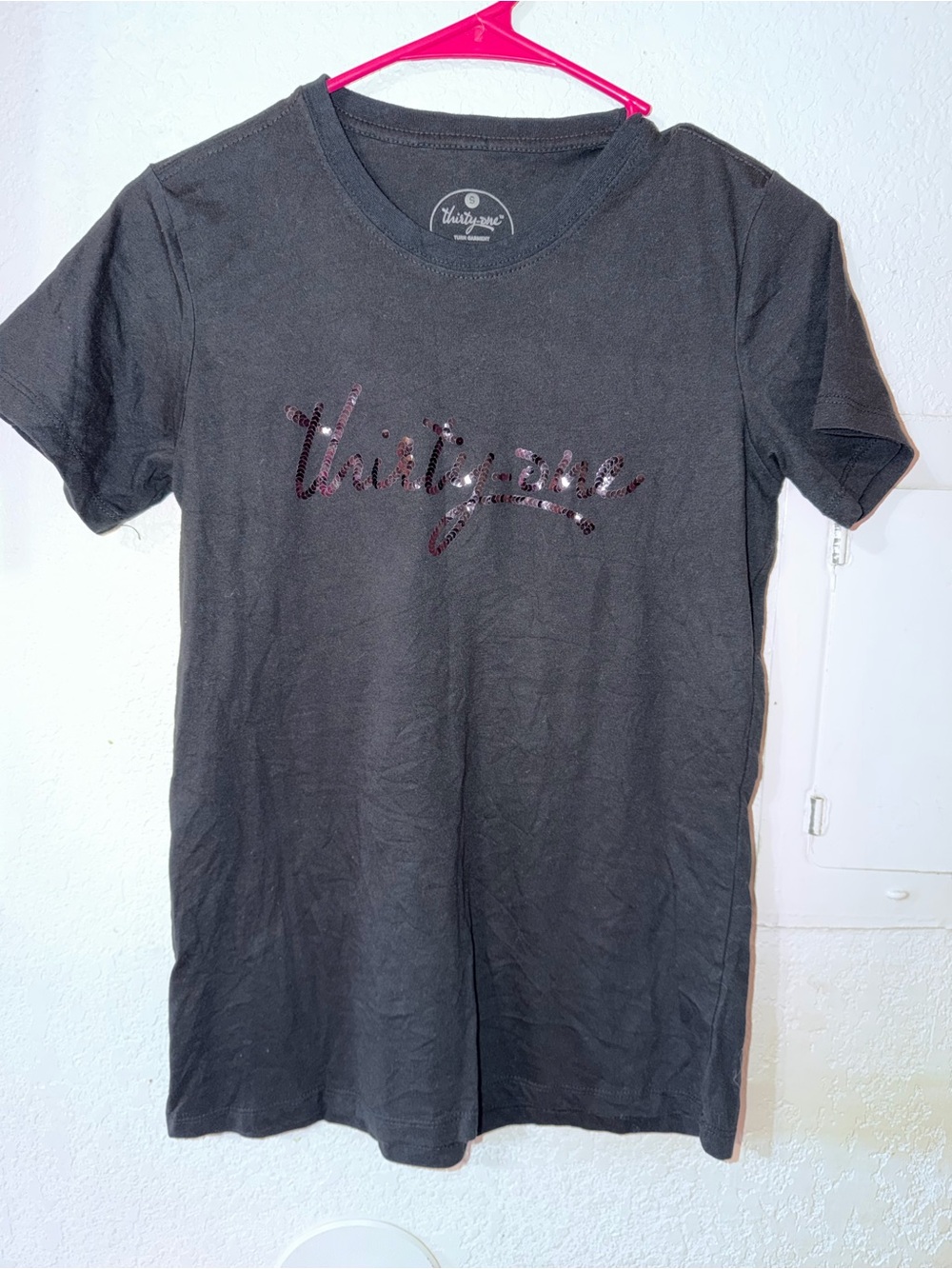 thirty-one black tee with sequin script logo